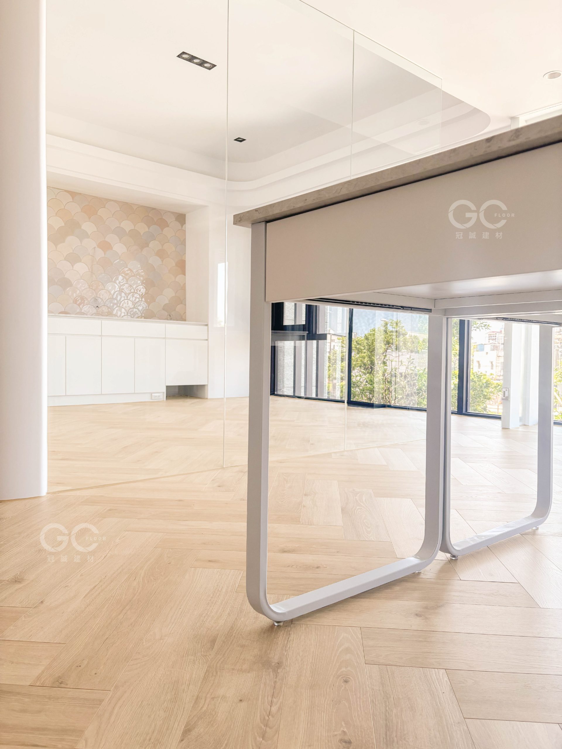 62704 Manor Blois 布魯瓦橡木